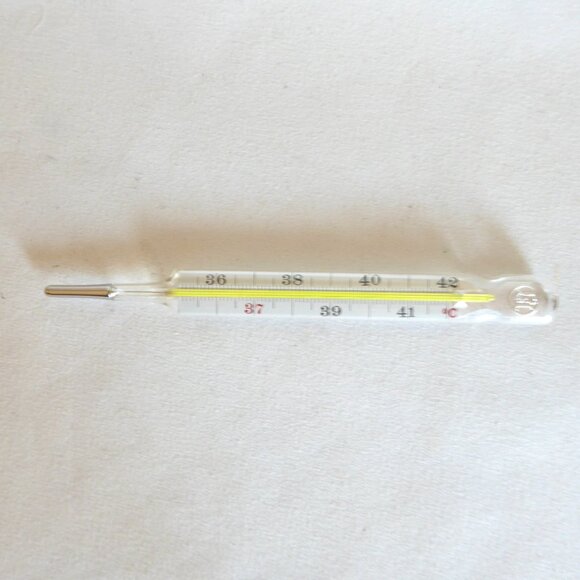 Loma Other - VINTAGE 5” GERMAN MEDICAL GLASS THERMOMETER MERCURY “LOMA” CELSIUS